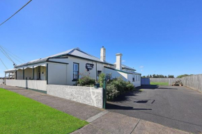 HiderWay, Warrnambool